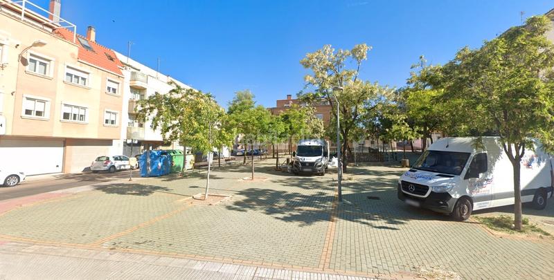 Foto dcbd494a-90c6-40e6-8df0-20a97a89b102. Flat with heating parking in Pizarrales Salamanca