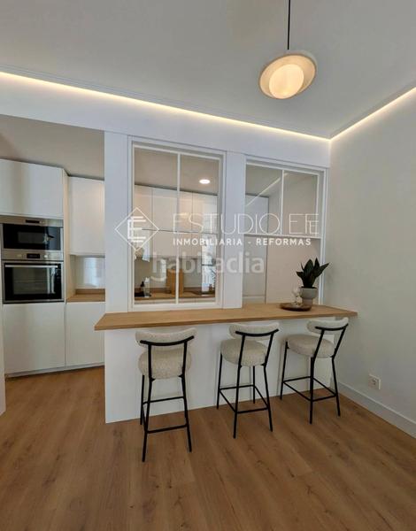 Foto 0030c73f-26c7-4339-bed8-bf5fb3306489. Appartamento in calle de las tres cruces 7 in Sol Madrid