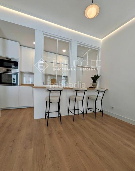 Foto 041102e2-e8f1-4257-ac0d-c4778405ab9c. Appartamento in calle de las tres cruces 7 in Sol Madrid