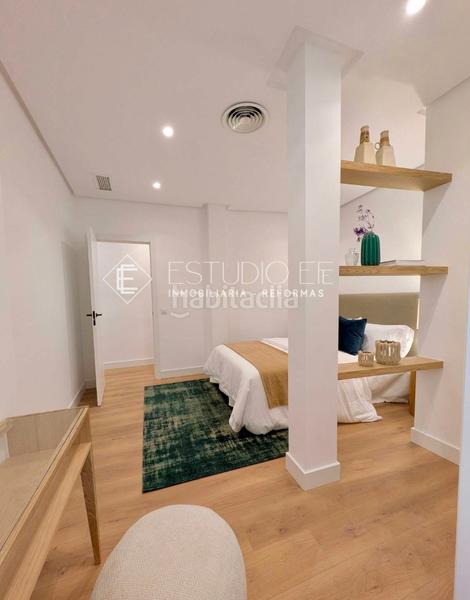 Foto 2a4785cf-afb1-4309-8ad7-35ee470cf722. Appartamento in calle de las tres cruces 7 in Sol Madrid