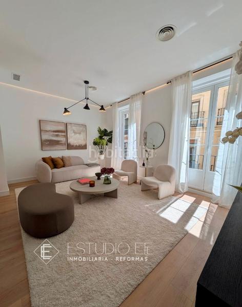 Foto 5d704802-1eb7-45e5-a49a-d00d6945eb3f. Appartamento in calle de las tres cruces 7 in Sol Madrid