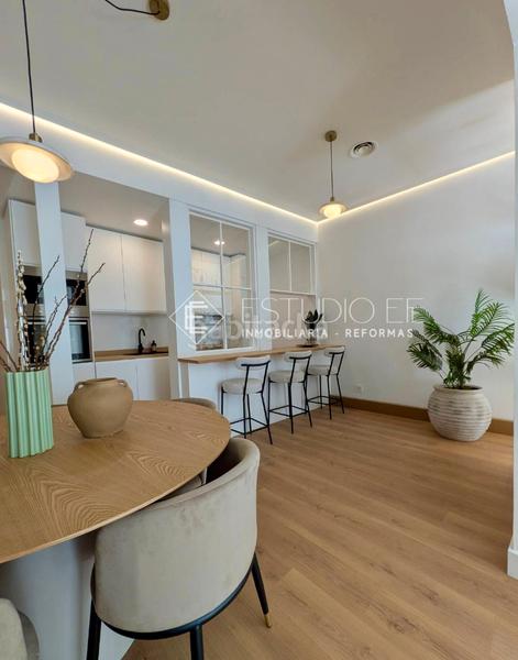 Foto dd6090b0-5fba-4c64-8434-ed3e6ba4b211. Appartamento in calle de las tres cruces 7 in Sol Madrid