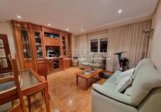 Appartement à Calle monleón 2. Garrido