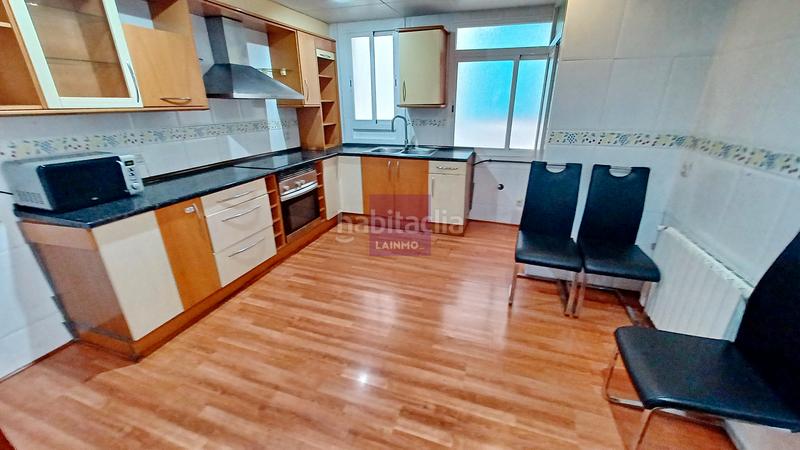 Foto 8c17bf3a-d4b0-4c83-9058-e246fa43060a. Flat with heating in Pla d'en Boet Mataró