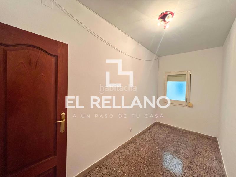 Foto f73fcfa4-9192-4e78-9d2c-cb2f0df6e1ce. Pis a calle estudiante 2 a Porta Barcelona