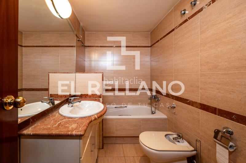 Foto 79775ca9-84e4-4253-9026-175d9e04fde1. Zweistöckige wohnung mit heizung parking in Gràcia Sabadell