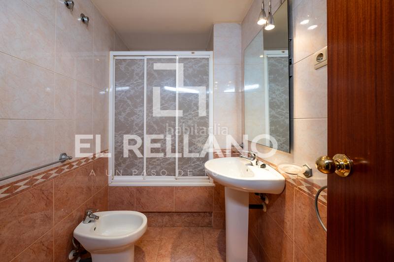 Foto f0b19c6a-d6c6-434b-9144-da4c9a0004c3. Zweistöckige wohnung mit heizung parking in Gràcia Sabadell