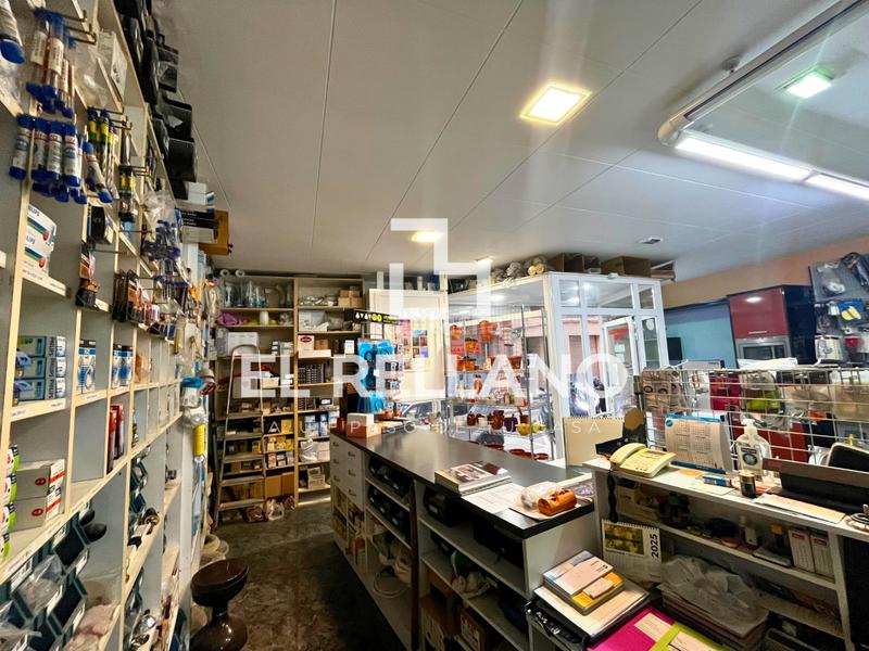 Foto dc62c044-cb5e-40c0-a63b-b3531a94046e. Local comercial amb calefacció a Porta Barcelona