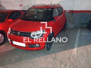 Aparcament cotxe  Carrer dels nou barris 9. ¡oportunidad única de parking en roquetes!