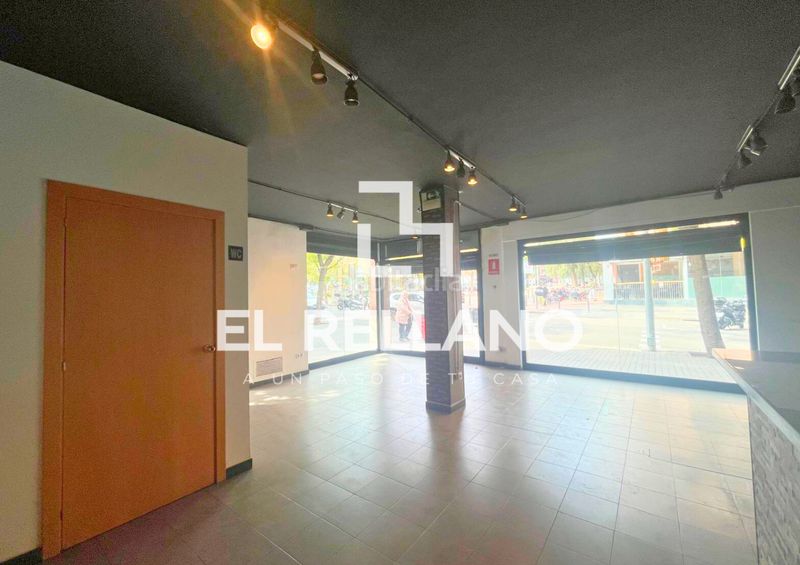 Foto 35a9c55f-dbda-46af-9cd7-5f6d955ed24c. Local comercial a Navas Barcelona