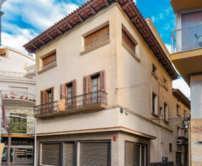 Edifici a Centre. Se vende edificio con gran potencial en el corazón de lloret de