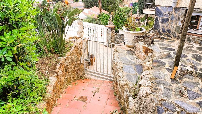 Foto 7beb7a5d-a9d5-4968-b733-1fb5223c8d74. Casa amb calefacció piscina a Serra Brava Lloret de Mar