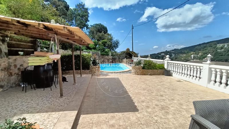 Foto aced5ce7-beb3-48bc-a8fd-2ef8f47e77a1. Casa amb calefacció piscina a Serra Brava Lloret de Mar