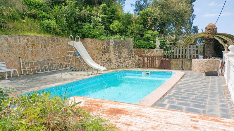 Foto c068d832-53f5-4427-a3ea-f3b7af205ba9. Casa amb calefacció piscina a Serra Brava Lloret de Mar