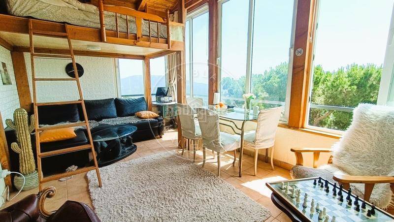 Foto 313fff54-a4ce-4617-9fd4-89dcbc10a6b0. House with parking pool in Serra Brava Lloret de Mar