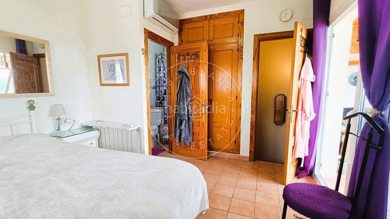 Foto 466de6ba-9b02-4b44-a06d-7e86fcc886df. House with parking pool in Serra Brava Lloret de Mar