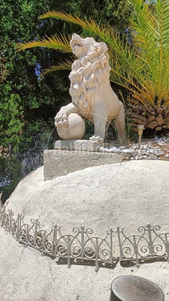 Foto 6a9d7721-2ff7-447d-b5fc-c352c402dd8e. House with parking pool in Serra Brava Lloret de Mar