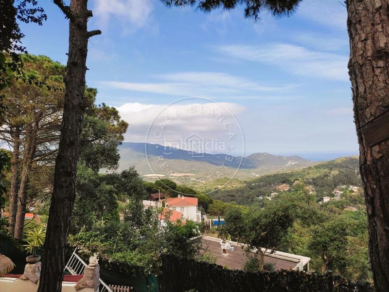 Foto a0fcef6e-8fb9-4cfd-aee0-4110f578a4ac. House with parking pool in Serra Brava Lloret de Mar