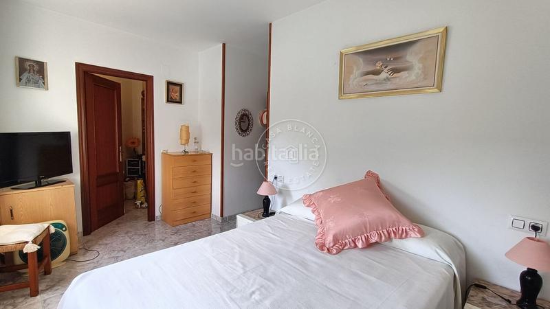 Foto 036477d4-9c30-48ae-8a3d-373d5f0d9f2c. Piso ideal familias numerosas con parking en Fenals Lloret de Mar