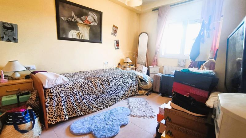 Foto 106f9af3-8050-4a36-8714-46b7c4bc01fc. Casa adossada amb calefacció a Aiguaviva Parc Vidreres