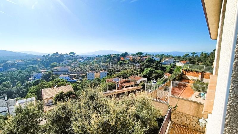 Foto 5dbacfda-8cdf-4eff-af14-e75584f3a382. Casa adossada amb calefacció a Aiguaviva Parc Vidreres