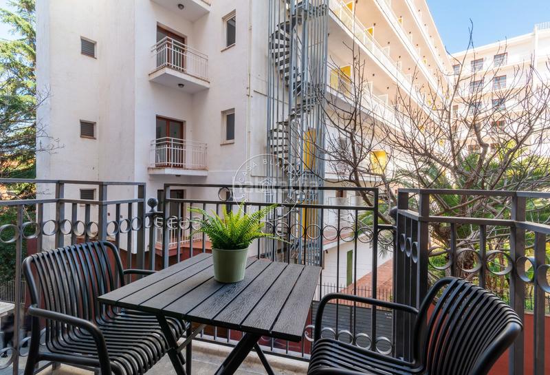 Foto 7ccc5c4b-46c5-4923-ac43-5e73f95e82f6. Apartamento  con licencia turística, en Lloret de Mar
