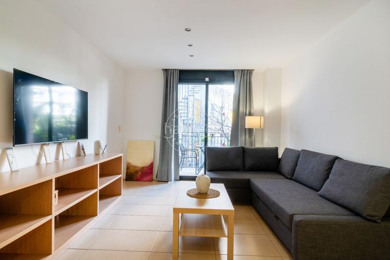 Foto e6cd2bae-3a4a-4938-979f-f542b7a41f2e. Apartamento  con licencia turística, en Lloret de Mar