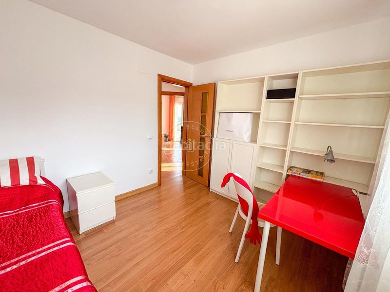 Foto bc16d085-e9ac-46d5-bab7-b2d2887dd6a5. Casa amb calefacció piscina a Roca Grossa Lloret de Mar