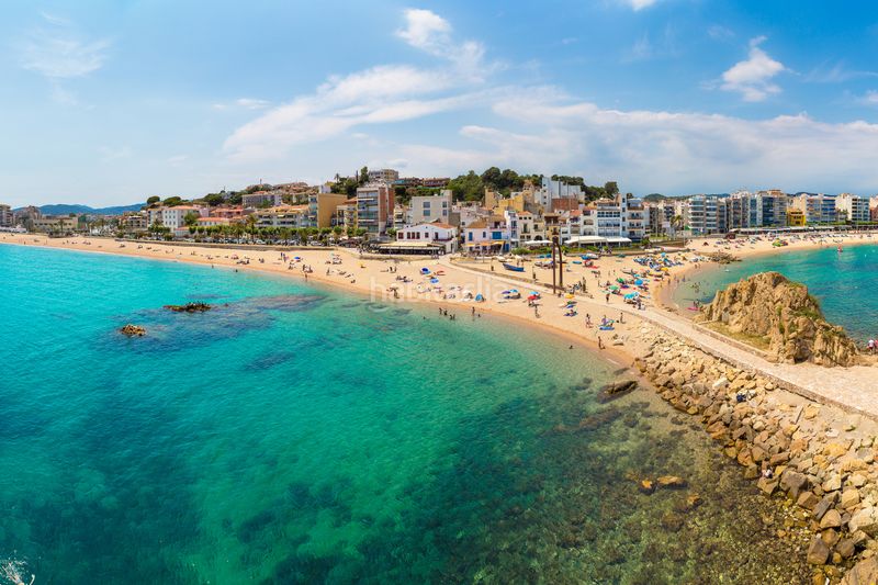 Foto 665cee22-0372-49f8-a20c-5aa658eaff76. Pis a residencial Blanes - vistamar Blanes