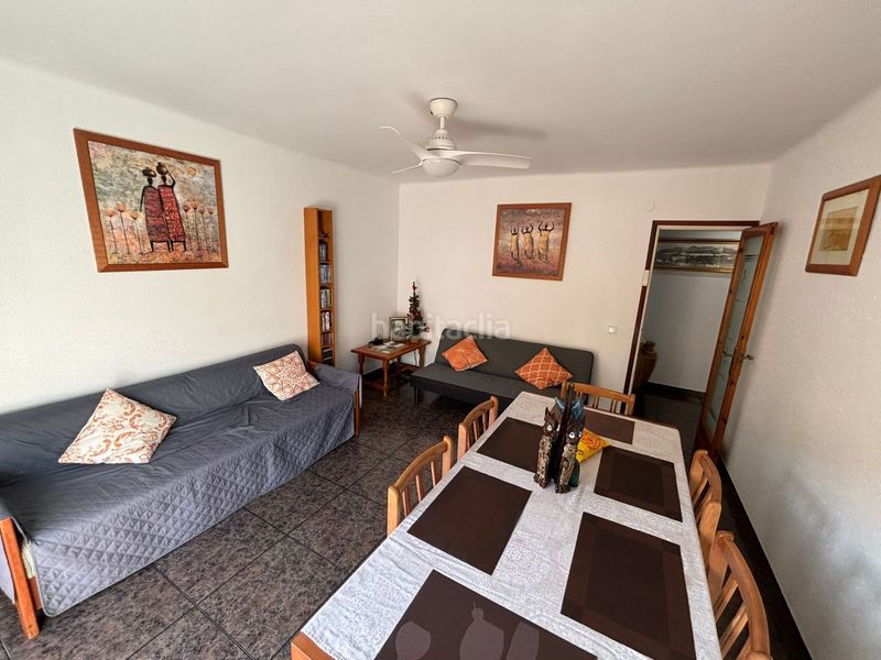 Foto f510bbc7-7de5-43c4-adeb-3fe397af0501. Pis a residencial Blanes - vistamar Blanes