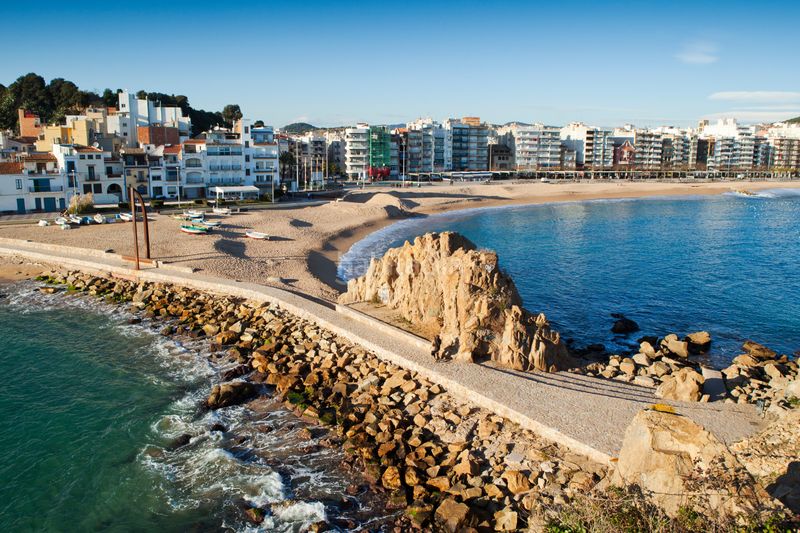 Foto fef67313-2d36-4ba7-becc-a06a7e4c8fbe. Pis a residencial Blanes - vistamar Blanes