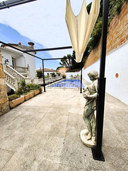 Foto d71184a7-8553-4987-93b1-ab21c88e0de3. Casa amb calefacció piscina a Canyelles Lloret de Mar