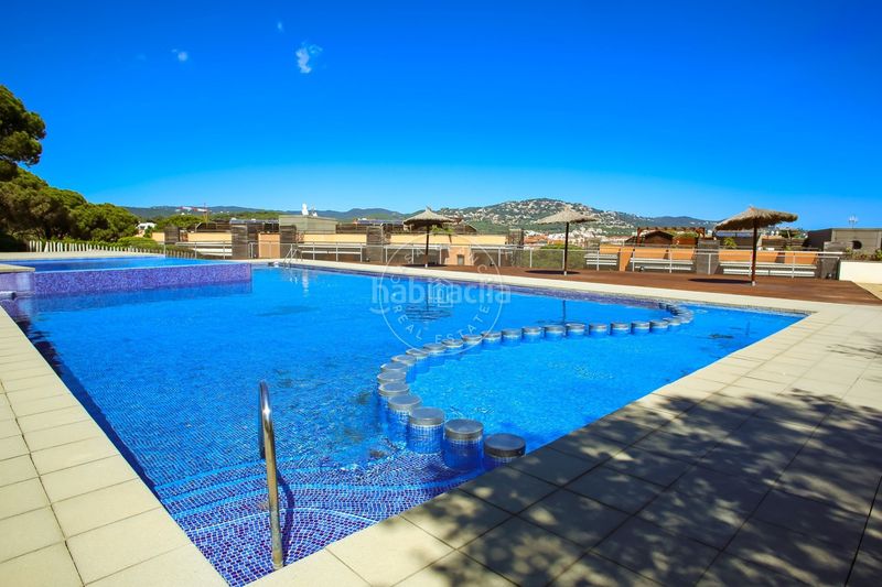 Foto be0d7054-0a44-40a2-ad59-628ae14d6bc1. Apartament amb calefacció piscina a Santa Clotilde Lloret de Mar
