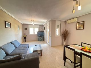 Apartament a El Molí-El Rieral. Piso en venta en can sabata  amplio, luminoso y bien ubicado