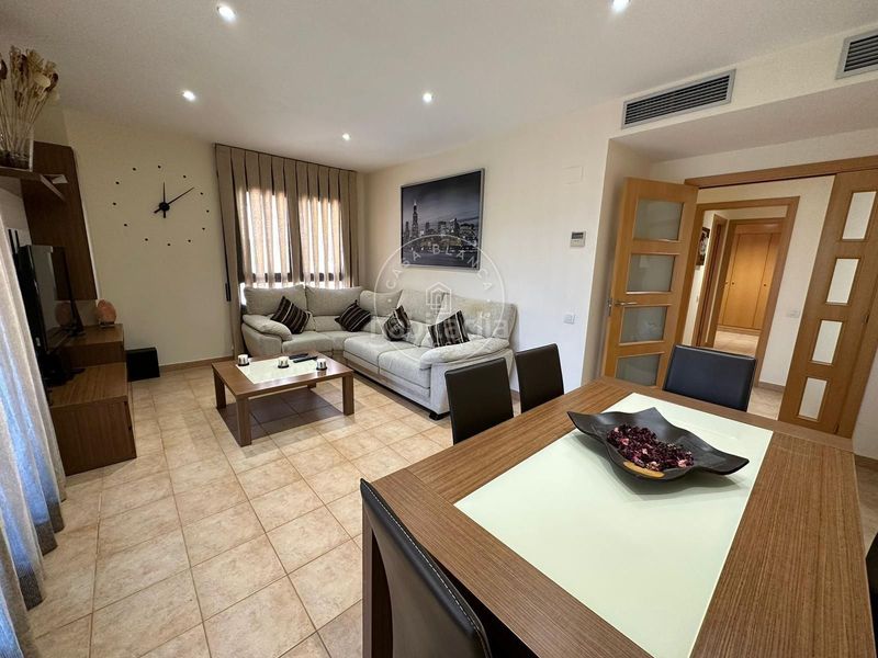 Foto 6cd51e01-08c1-41fd-861d-7f43c51ac07a. Apartament amb calefacció piscina a Santa Clotilde Lloret de Mar