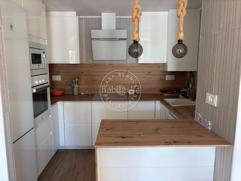 Foto 6260fc24-2a8b-420b-aa35-13986cb3b909. Apartament amb calefacció piscina a Roca Grossa Lloret de Mar