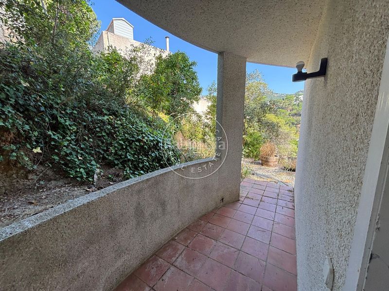 Foto 9b50dab4-ada3-4928-91dd-ba305eec77a3. Maison dans Canyelles Lloret de Mar