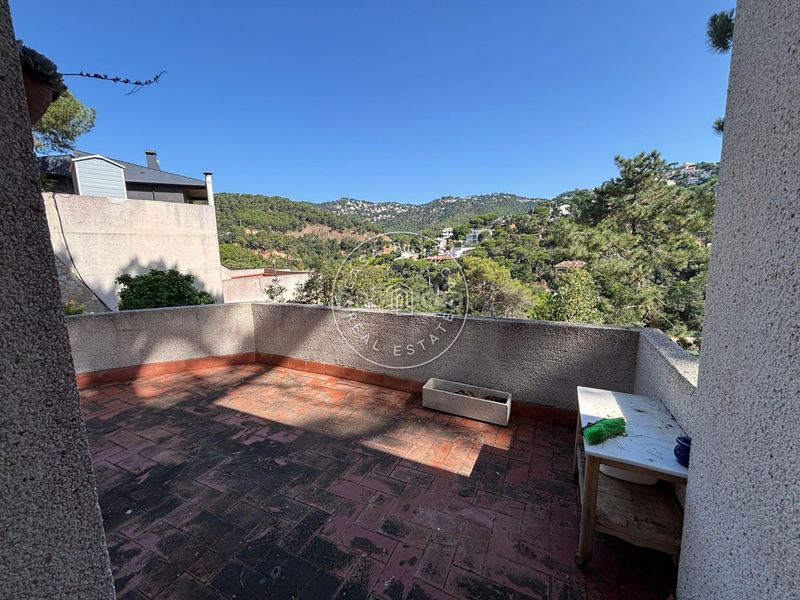 Foto a86af6c8-8fc6-4e49-ad42-3b1aeff992af. Maison dans Canyelles Lloret de Mar