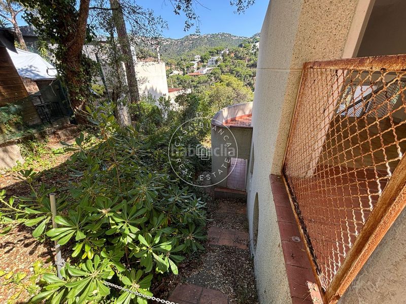 Foto f4f9e85c-7427-4279-870b-fc742bbacb68. Maison dans Canyelles Lloret de Mar