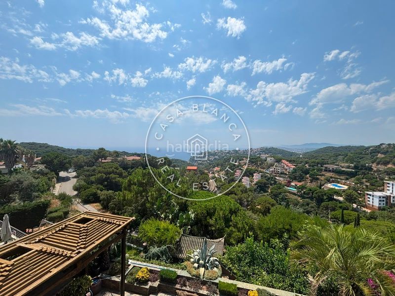 Foto 77fa8462-5e19-4bb5-96f1-3ebe289c082f. Casa amb calefacció piscina a Canyelles Lloret de Mar