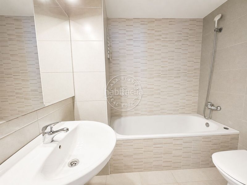 Foto 3955b9e2-51b4-4fb1-8fcf-1fd082c4924d. Apartament a Mont Ferrant-Joan Carles I Blanes