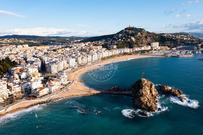 Foto ff71b958-0508-4dee-a825-e27f0f7d52db. Apartament a Mont Ferrant-Joan Carles I Blanes