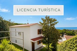 Haus  Riu fluvia. Casa con licencia turística  y excelentes vistas en roca grossa,