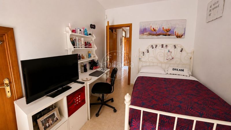 Foto a1ba480c-eda9-4603-9547-5ab6bfd42431. Casa amb calefacció piscina a Roca Grossa Lloret de Mar