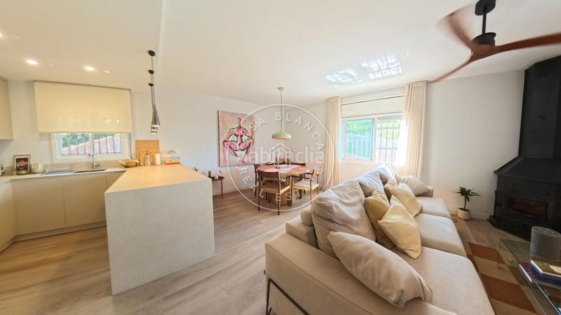 Foto bedd7244-95fc-4724-a855-c01d99dc1544. Casa amb calefacció piscina a Lloret Verd - Els Pinars Lloret de Mar