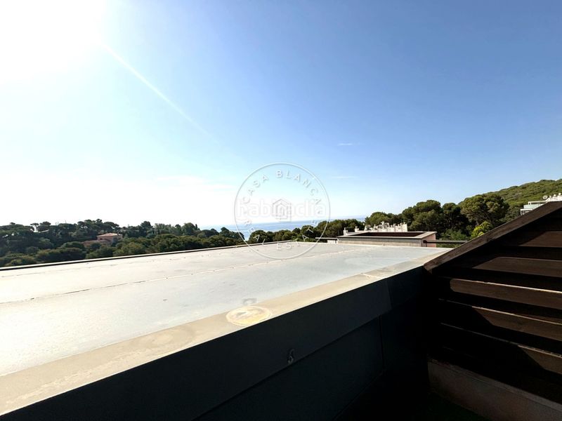 Foto 923633d0-7002-4e1d-96bc-3c22324bb3e6. Attique avec piscine dans Santa Clotilde Lloret de Mar