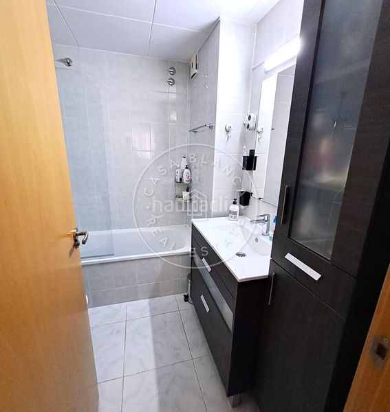 Foto fb727075-d1ad-4ca5-ab0f-77f2a097fe98. Apartament amb calefacció a Els Pavos Blanes