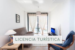 Etagenwohnung in Fenals. Piso completo con licencia turistica!!!