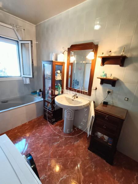 Foto 55b59020-ffc2-4a26-bca5-f25aef2c866b. Casa con riscaldamento piscina in Lloret Residencial - Montlloret Lloret de Mar