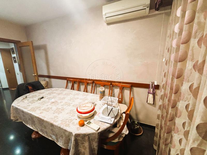 Foto c84a2b6b-2de3-47ee-951b-c3d4cf6ae7c1. Piso gran piso recomendado para familias numerosas!! en Lloret de Mar